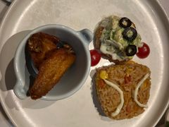 -水桶王国主题餐厅·聚会·生日派对·亲子活动·家庭套餐(亚龙湾希尔顿店)