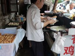 -正宗杂粮煎饼香软鸡蛋饼