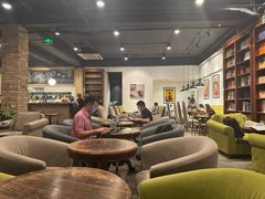-藏书馆咖啡LibraryCoffee·Bistro(牡丹园店)