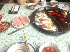 -鸿姐老火锅(疁城新天地店)