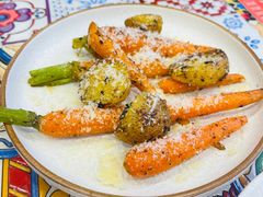 烤时蔬配帕玛森干酪-LESCEDARS Brasserie Bistro香柏树