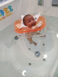 -乐悠游儿童游泳馆(宝安妇幼店)