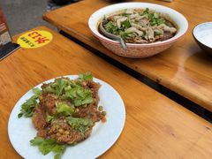 -朱大嘴肥肠血旺(福字街店)