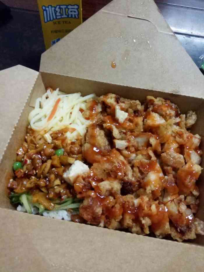 家湘脆皮鸡(体育馆店)