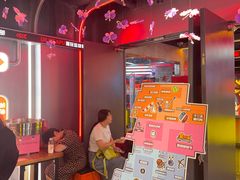 -DEDE APU潮玩运动聚乐部(观音桥店)