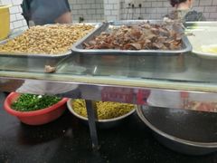 -覃肥叔桂林米粉(粮道街店)