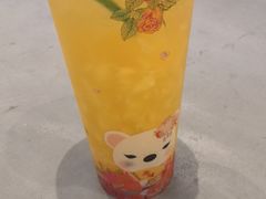 -熊姬手作茶物(汇金谷店)