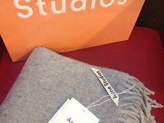-Acne Studios(芮欧百货店)