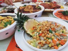 -东豪园林海鲜酒家(南港路辅路店)