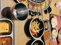 -青瓦炭韩潮烤肉(花园道店)