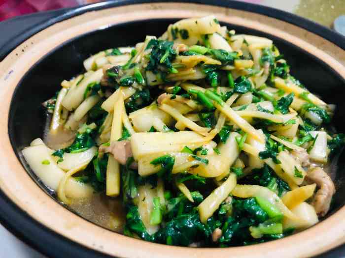 俞家土菜馆-"由于民宿老板没有备菜,晚饭被推荐来俞家土.