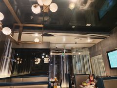 -海底捞火锅(长宁路龙之梦店)