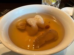 松茸竹荪羊肚菌汤-上海苏宁宝丽嘉酒店·嘉府壹号中餐厅