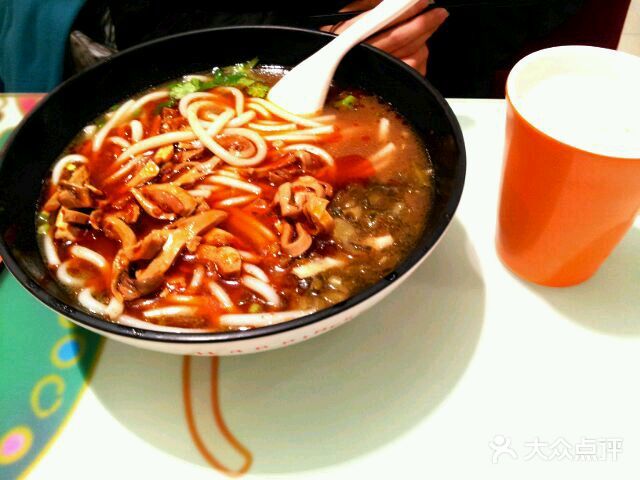 钰花溪(财富购物中心店)肥肠粉图片