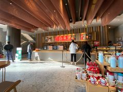 -星巴克臻选(济南恒隆店)