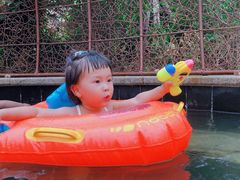 -中华郡温泉