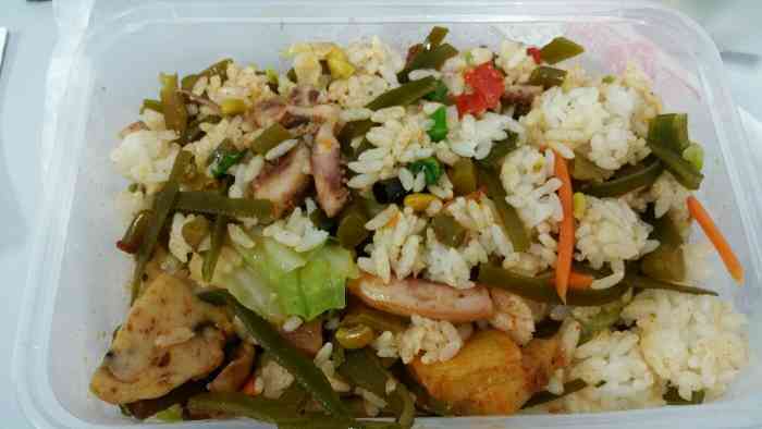 闫阿妈烤肉拌饭(香满道美食广场门头沟店)-"【位置】门头沟物美大卖场