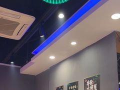 -老街烧烤大排档·地道湖北菜·龙虾馆(汉口火车站店)