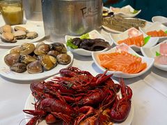 -领鲜活海鲜榴莲自助火锅(东门店)