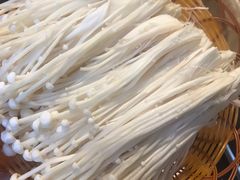 -抚仙湖生态石锅鱼野生菌(告庄店)