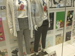 -优衣库(南京建邺万达广场店)