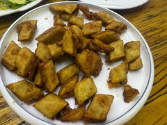 -溢心园香河肉饼总店