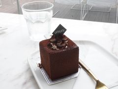 覆盆子黑森林-UNI UNI(环亚凯瑟琳店)