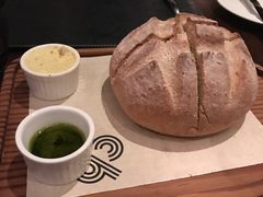 -恰餐厅及酒吧 CHAR Bar & Grill (北京丽都皇冠假日店)