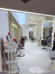 -Mentor Hair Salon