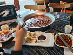-老船舫·现做活鲜鱼馆(东郊记忆店)