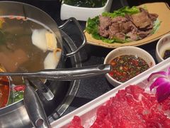 -牛品荟牛肉火锅(新城广场店)