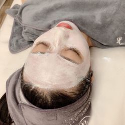 -Hi Beauty Skin 科技美肤中心
