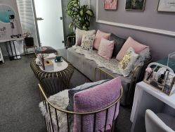 -YooMee优美智能科技美肤机构