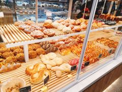-焙丽拾光(麦凯乐直营店)