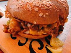 -Catch Bagel(芳草地店)