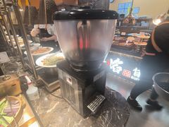 -黑金·寻焰自助百汇·烤肉·火锅(中街店)