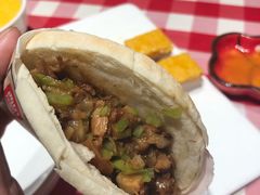 -西贝莜面村(上海百联西郊店)