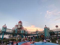 -季高兔窝窝亲子园(上海薰衣草公园店)