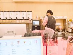 -吾悦广场(南京鼓楼店)