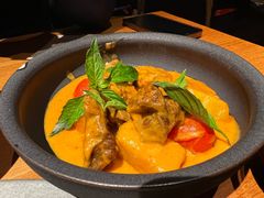 -SHAN山(前滩太古里店)