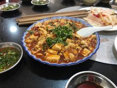 脑花烧豆腐-胡记牛肉汤锅(光辉路总店)