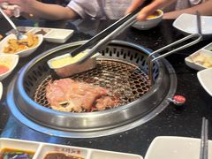 -木槿花韩式炭烤·熟成肉工坊(孙文东路店)