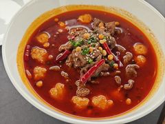 水煮雪花牛肉虾滑-汉水谣·江景餐厅(江滩店)