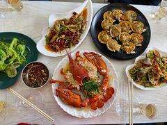 -覃记海鲜美食餐厅