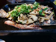 -俏巴妹烤鱼香锅(奥体店)