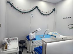 -痘院士专业祛痘皮肤管理