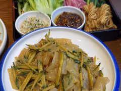 -额娘·春饼烤鸭(乐汇城店)