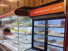 -哈尔滨小酒馆·鲜肉现穿自助烧烤(康新花园店)