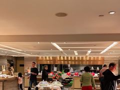 自助取餐区-北京王府井希尔顿酒店·万斯阁西餐厅