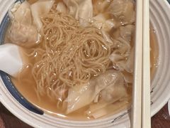 -白天鹅宾馆·月兔吧
